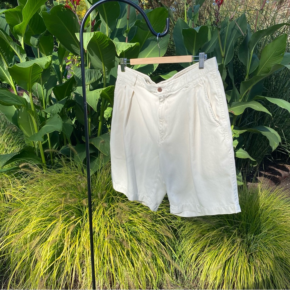 Tommy Bahamas Relax Men’s silk shorts.